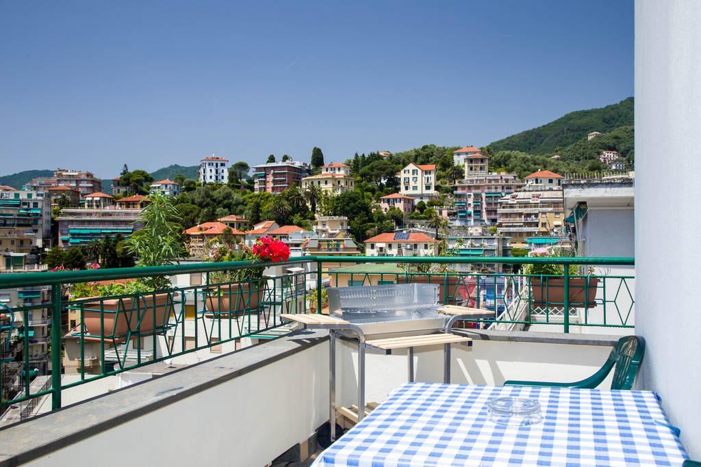 Attic Apartment Rapallo Pokój zdjęcie
