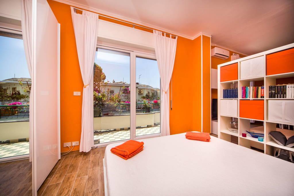 Attic Apartment Rapallo Pokój zdjęcie
