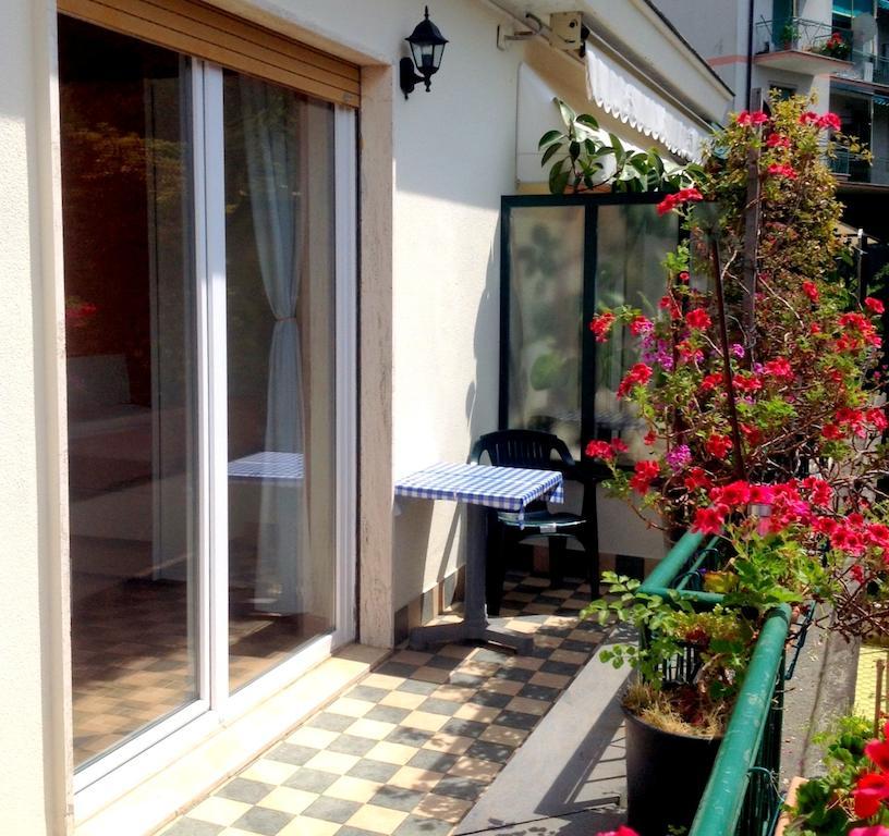 Attic Apartment Rapallo Pokój zdjęcie
