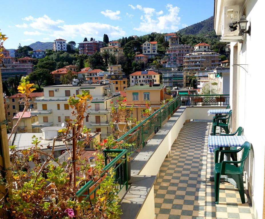 Attic Apartment Rapallo Pokój zdjęcie